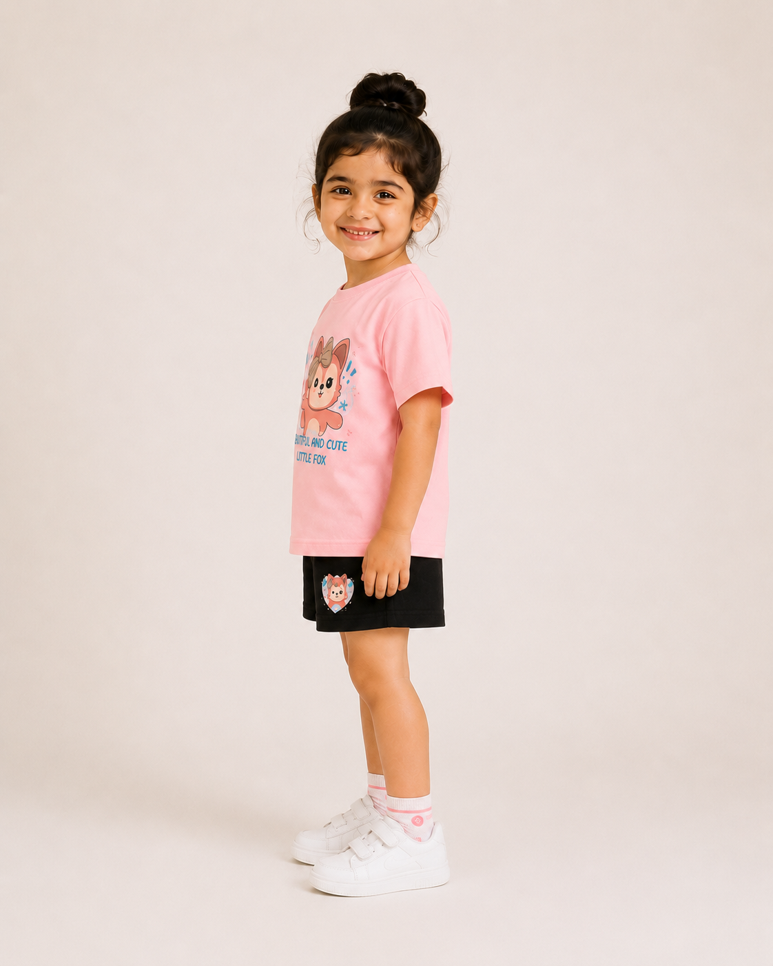 Laurent Girls' "Little Fox" Graphic T-Shirt & Shorts Set Secondary image